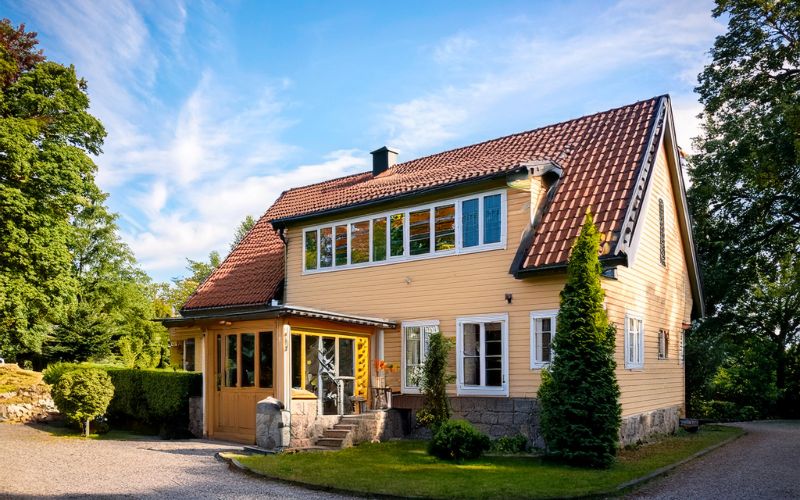 4. Anlaggning av stenkista och draneringssystem for hus
